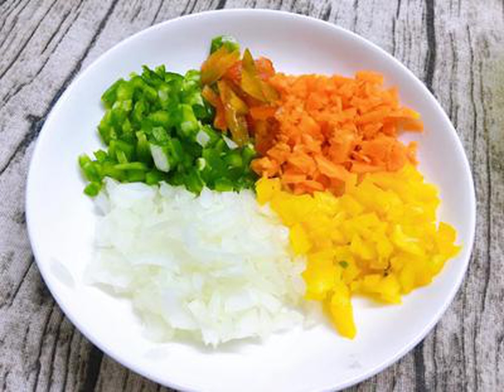 cach-lam-mon-trung-chien-ngu-sac-ngon-la-mieng-ivivu-1 cach-lam-mon-trung-chien-ngu-sac-ngon-la-mieng-ivivu-1