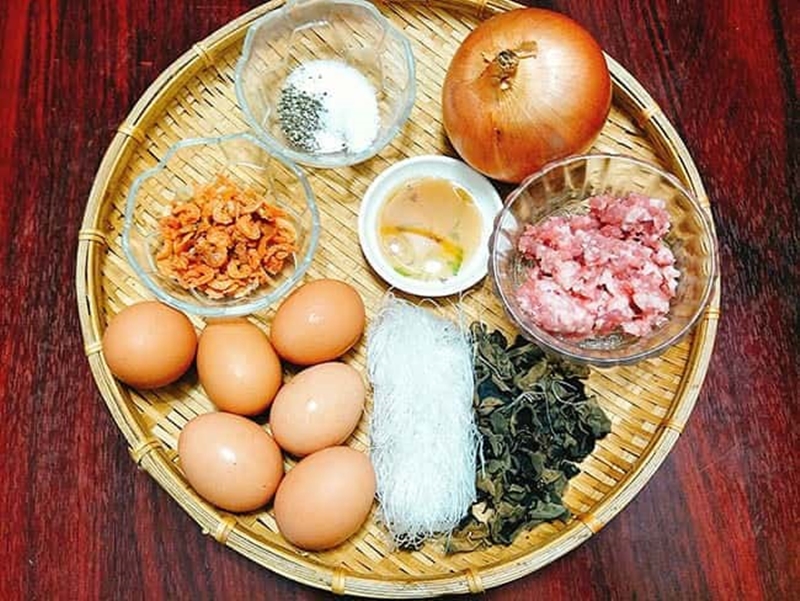 cach-lam-mon-trung-hap-thit-thom-ngon-kho-cuong-ivivu-2 cach-lam-mon-trung-hap-thit-thom-ngon-kho-cuong-ivivu-2