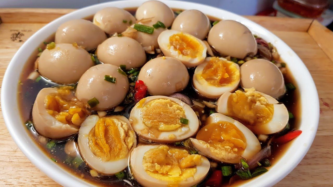 Món trứng kho nước tương hoàn chỉnh