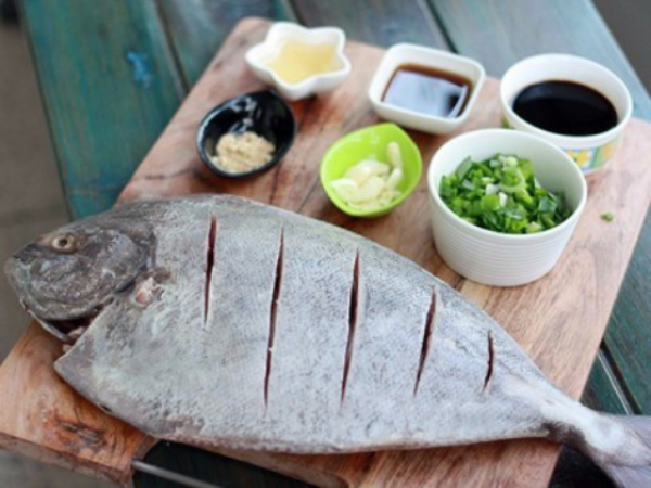 Nguyên liệu nấu cá chim kho tiêu