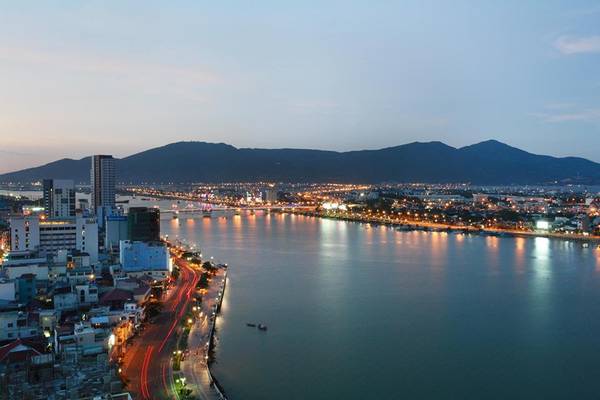 Quán cà phê Đà Nẵng Green Plaza view sông Hàn