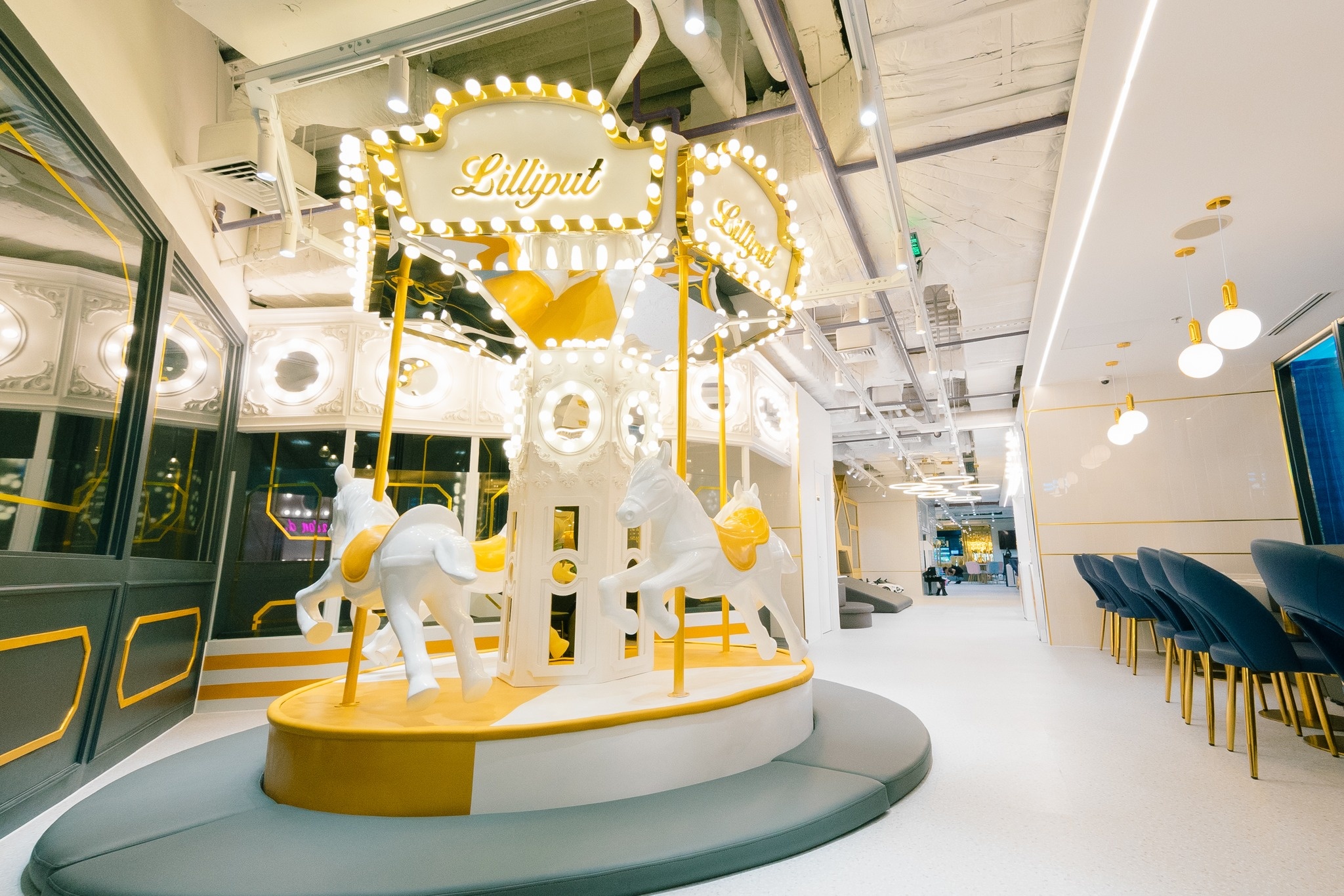 Lilliput Vietnam Diamond Plaza