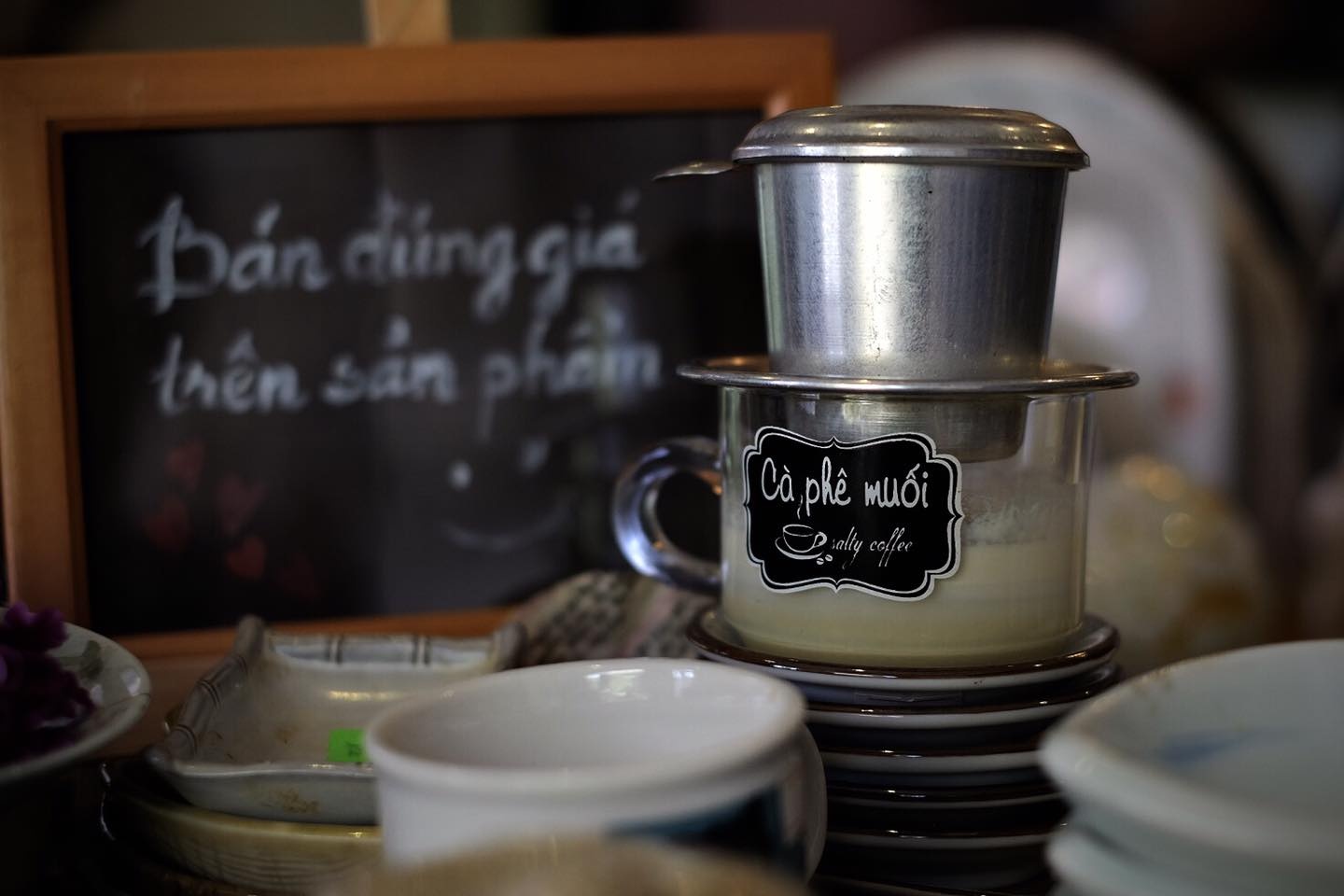 Không gian thưởng thức cà phê muối tại Huế