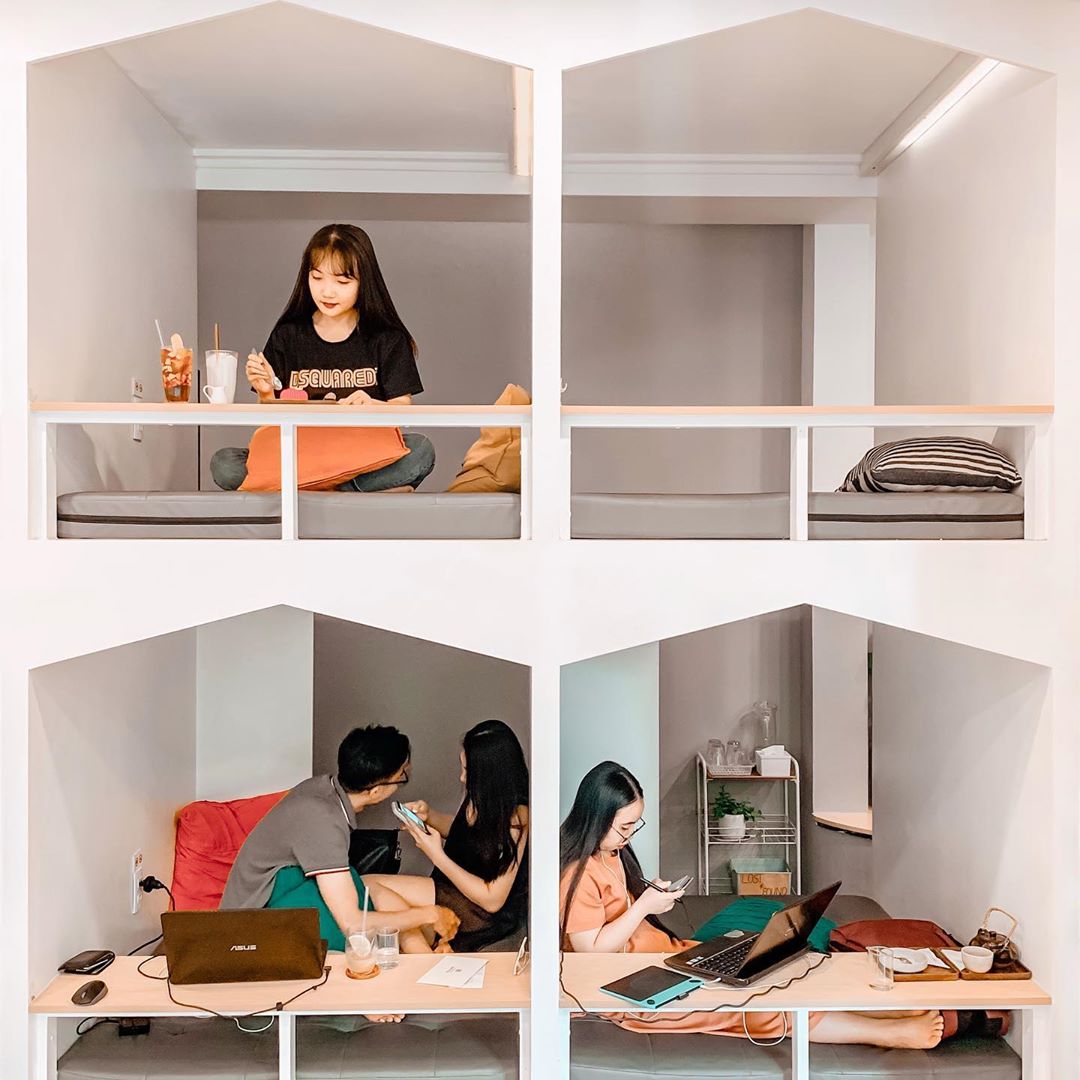 Không gian cafe nằm Sài Gòn tại Chidori