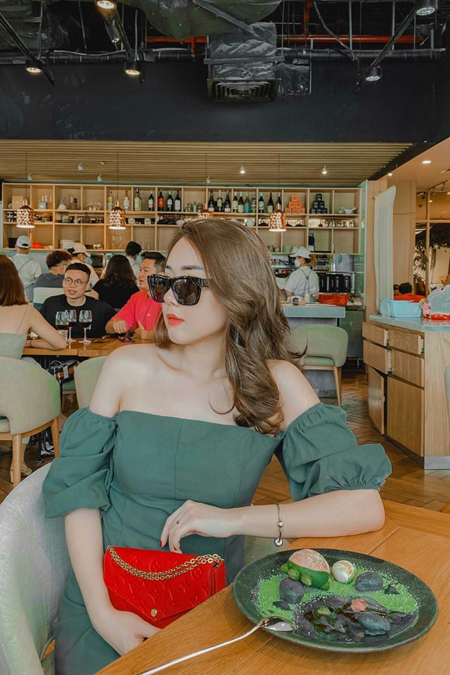 Miyama quán cafe Sài Gòn sang chảnh