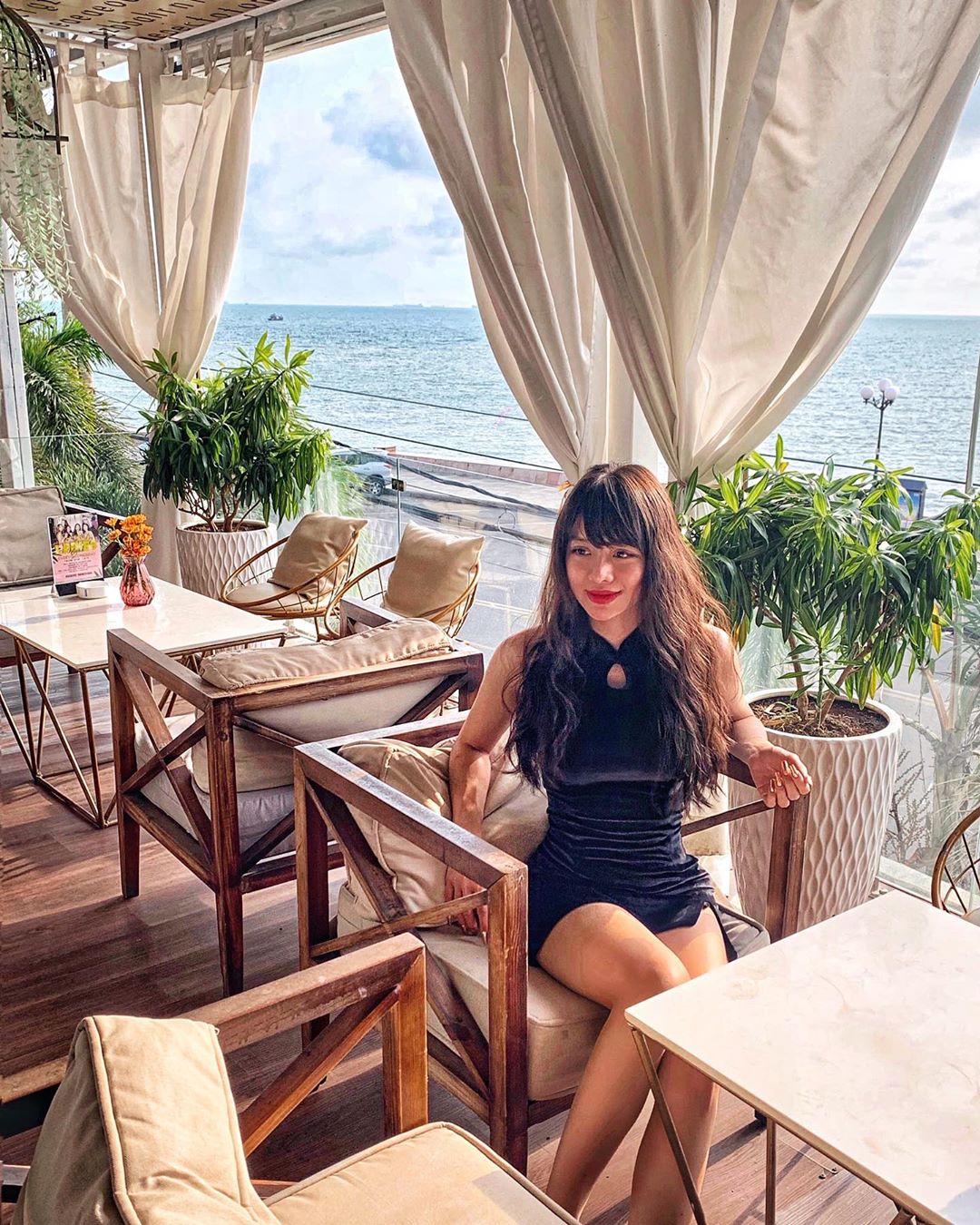 Gazebo Beach Front - cafe Vũng Tàu view biển lãng mạn
