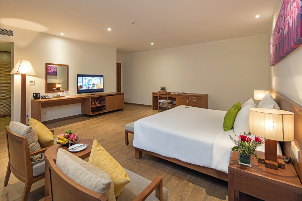 View biển resort Cam Ranh Riviera Beach