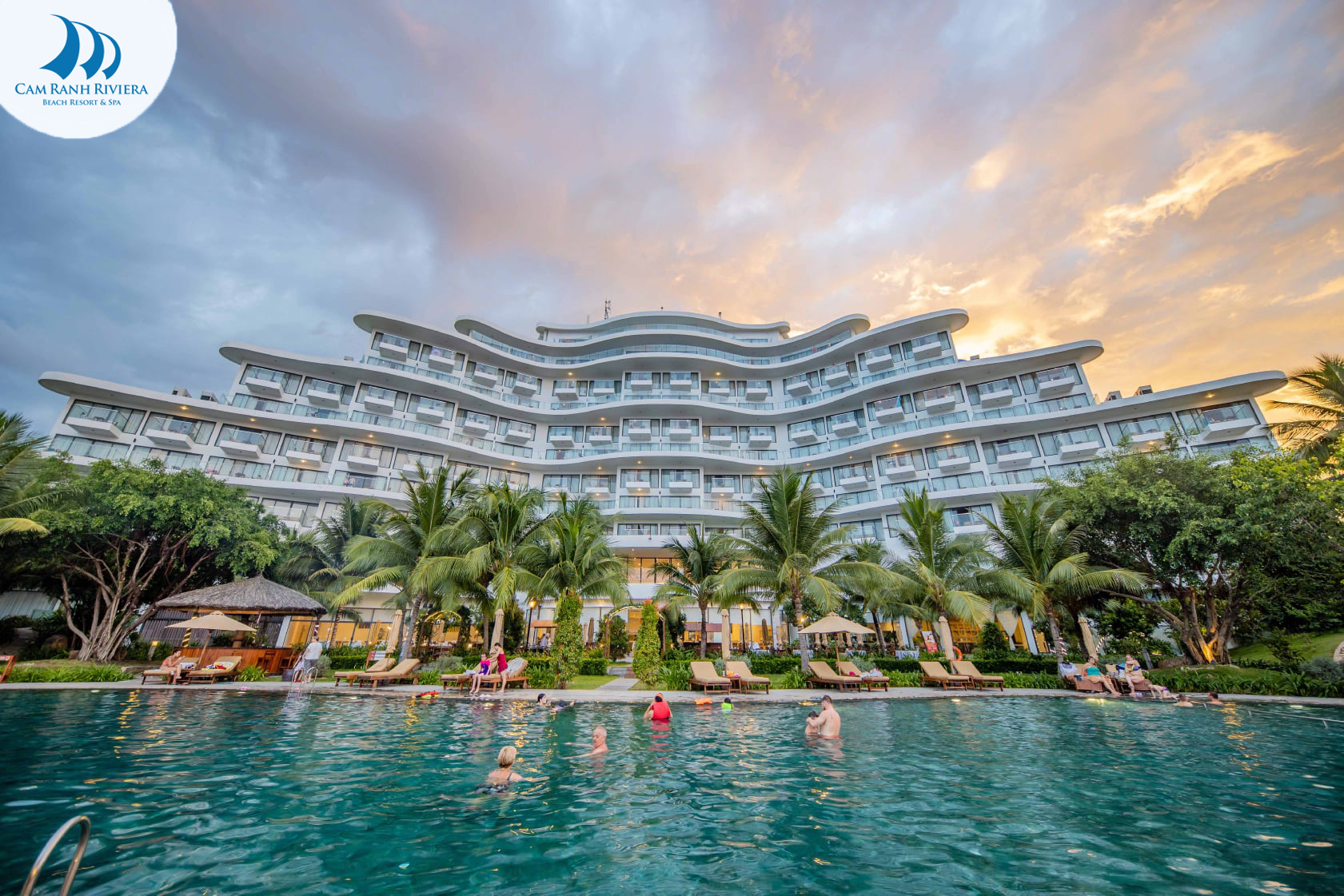 Cam -Ranh- Riviera- Beach -Resort - Spa-ivivu-2
