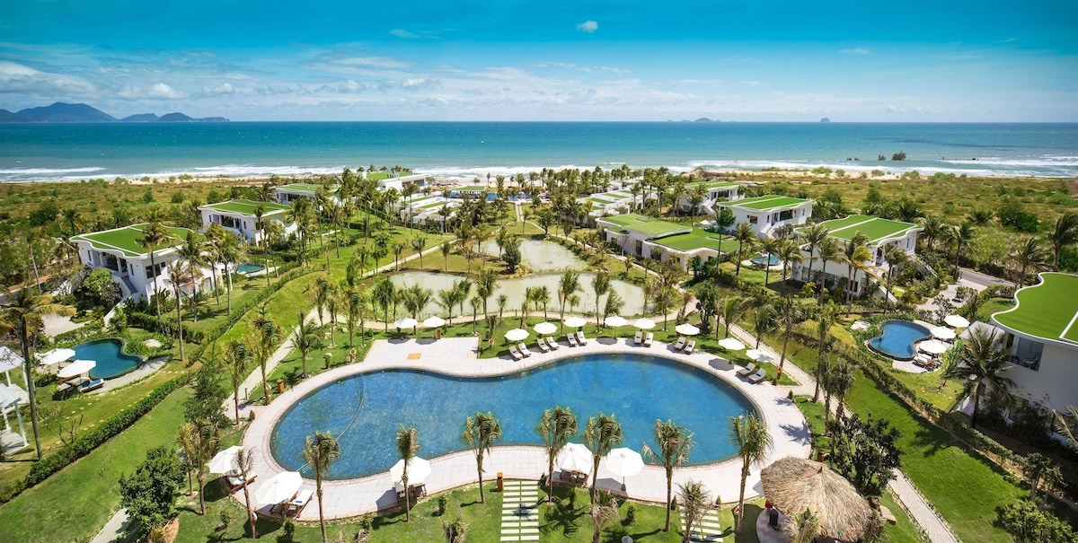 Cam- Ranh- Riviera- Beach- Resort - Spa-ivivu