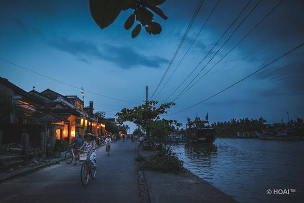 Hội An chiều tà sẽ được khám phá kỹ hơn qua máy ảnh và ẩm thực.