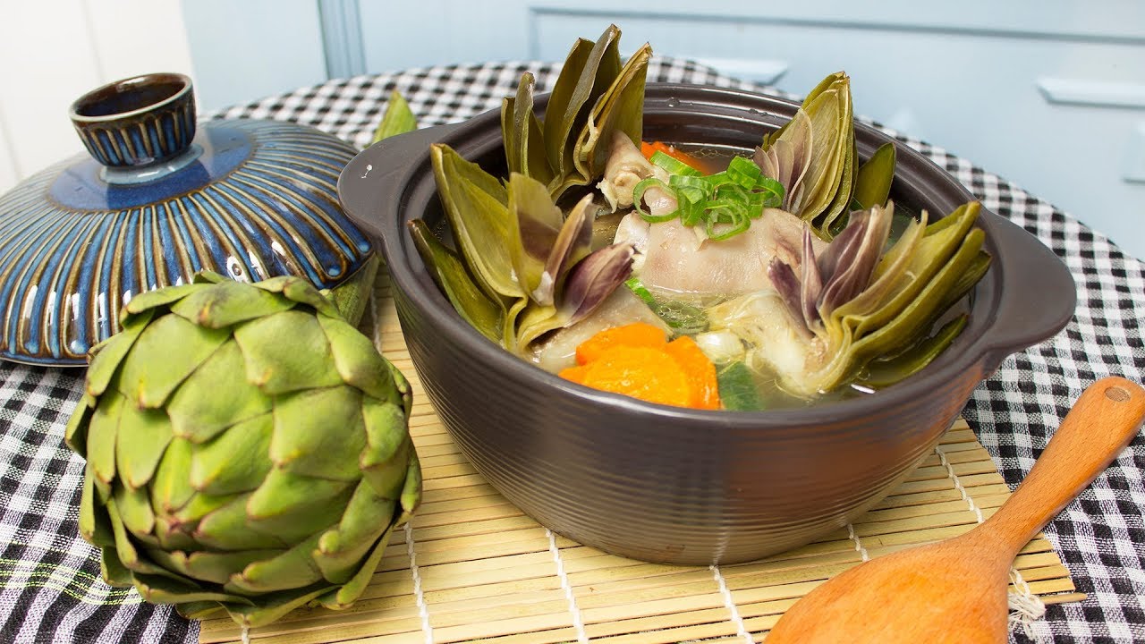 Canh Atiso hầm giò heo Đà Lạt