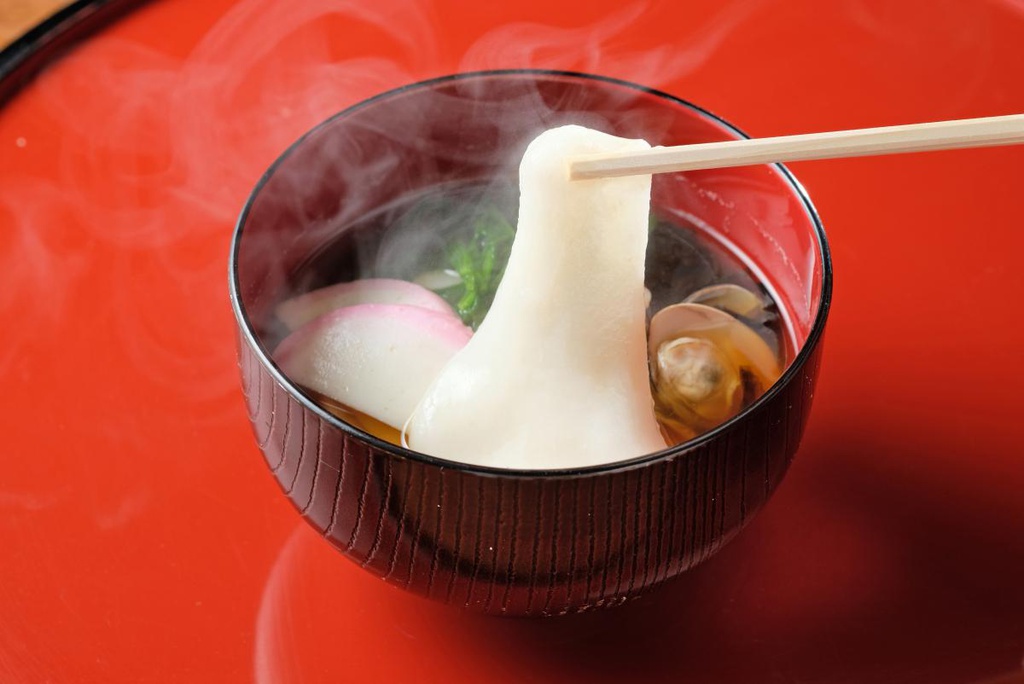 Canh mochi nóng dẻo dai ăn mùa lạnh Nhật Bản