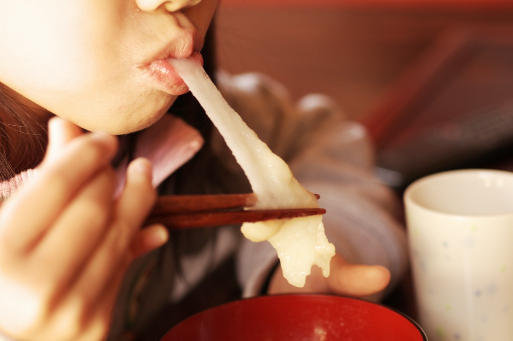 canh-mochi-nong-dac-san-nguy-hiem-chet-nguoi-cua-nhat-ban-ivivu-9