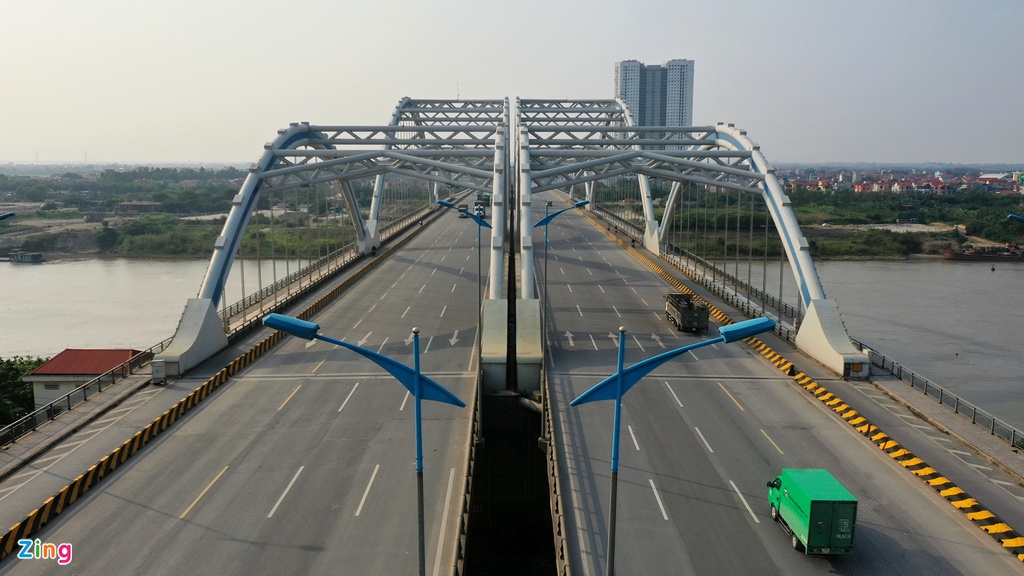 Cầu Đông Trù nối Đông Anh sang Long Biên