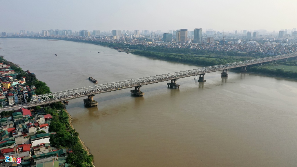 Công trình sở hữu chiều dài 1,1 km, mặt cắt rộng 55 m với 8 làn xe, tổng giá trị 882 tỷ đồng.