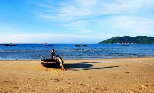 canhduong Bãi biển Cảnh Dương