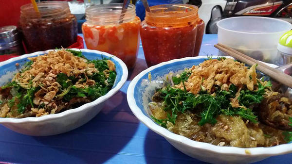 cau-go-con-pho-du-sang-trua-hay-toi-muon-deu-day-ap-mon-ngon-ivivu-25 cau-go-con-pho-du-sang-trua-hay-toi-muon-deu-day-ap-mon-ngon-ivivu-25