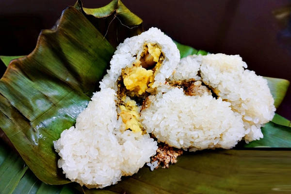 cau-go-con-pho-du-sang-trua-hay-toi-muon-deu-day-ap-mon-ngon-ivivu-4 cau-go-con-pho-du-sang-trua-hay-toi-muon-deu-day-ap-mon-ngon-ivivu-4