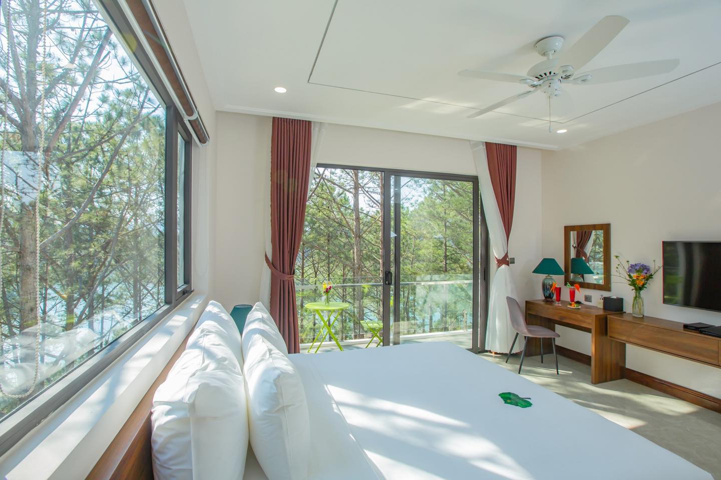 cereja-hotel-resort-c490c3a0-le1baa1t-ivivu-6 Cereja Hotel & Resort Đà Lạt -ivivu-6