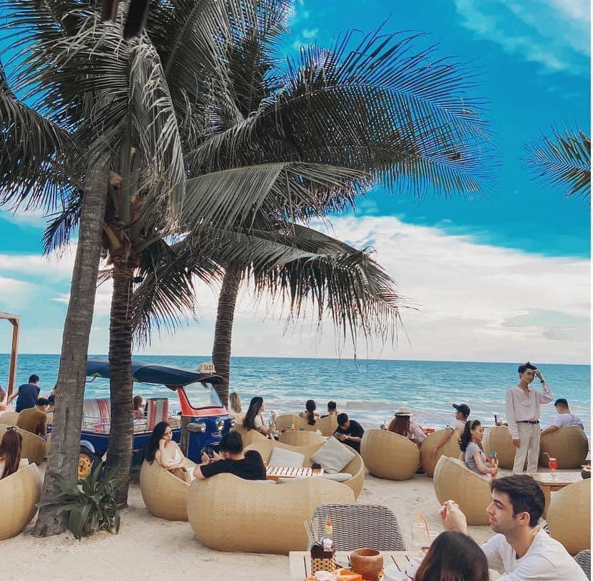 Chameleon Beach Bar view biển Phan Thiết Chameleon Beach Bar view biển Phan Thiết