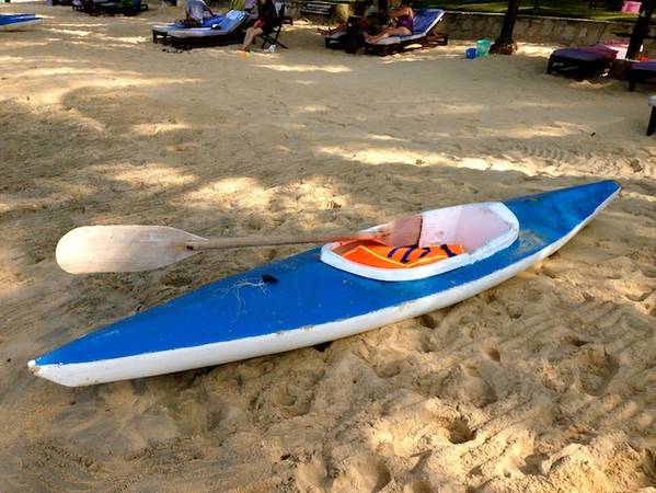 Thuyền kayak ven biển Phú Quốc