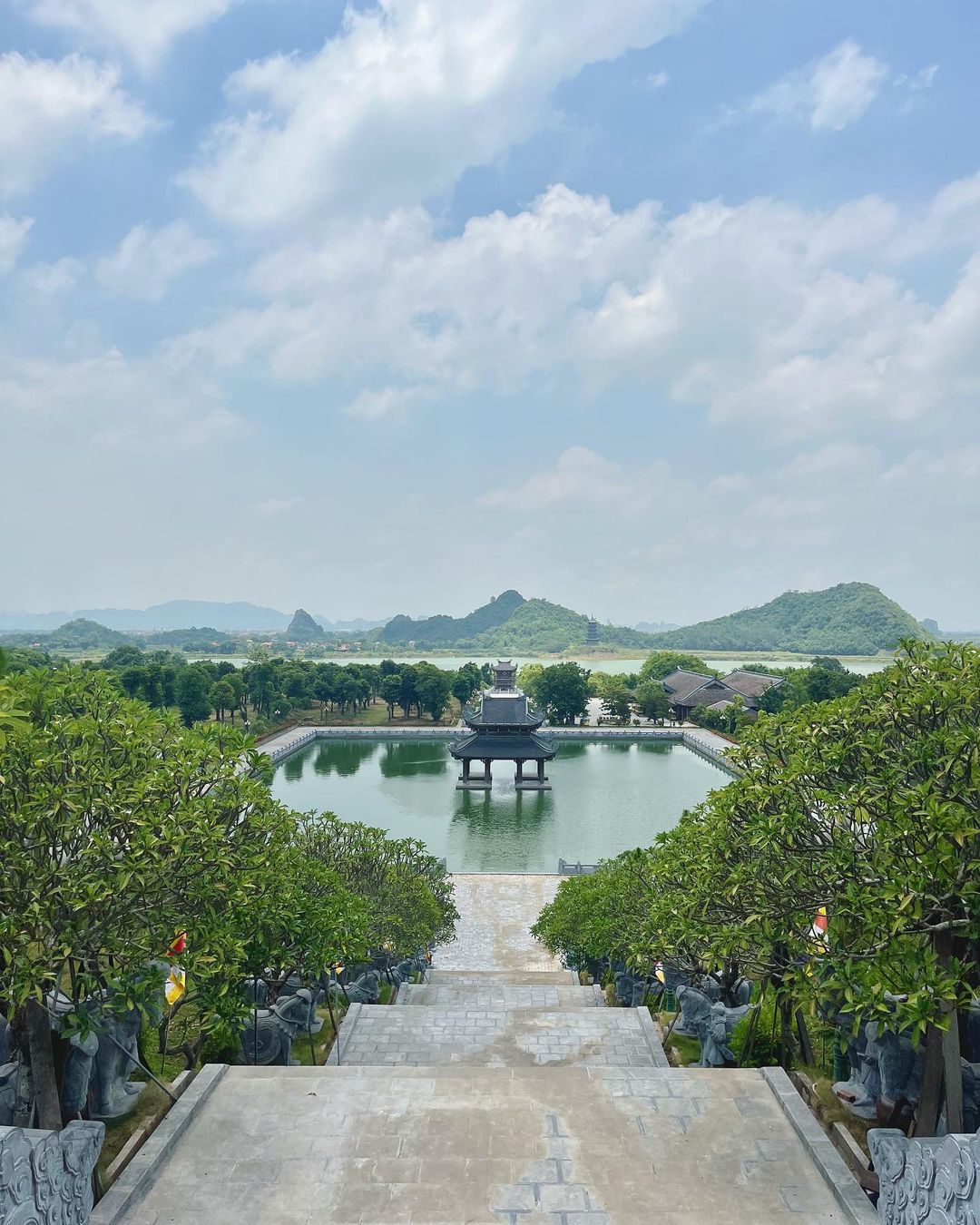 Chùa Bái Đính trong tour miền Bắc