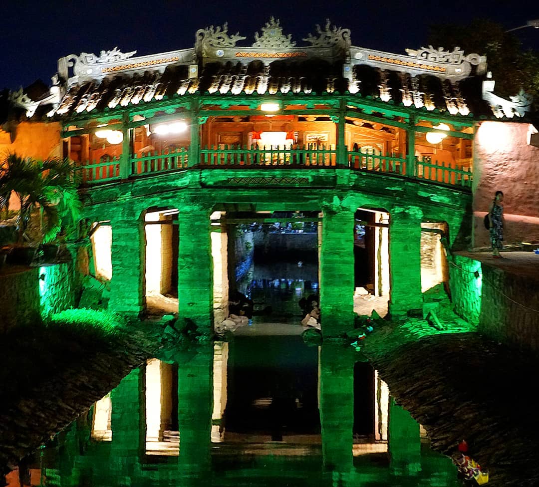 Cầu Nhật Bản Hội An điểm check-in nổi tiếng