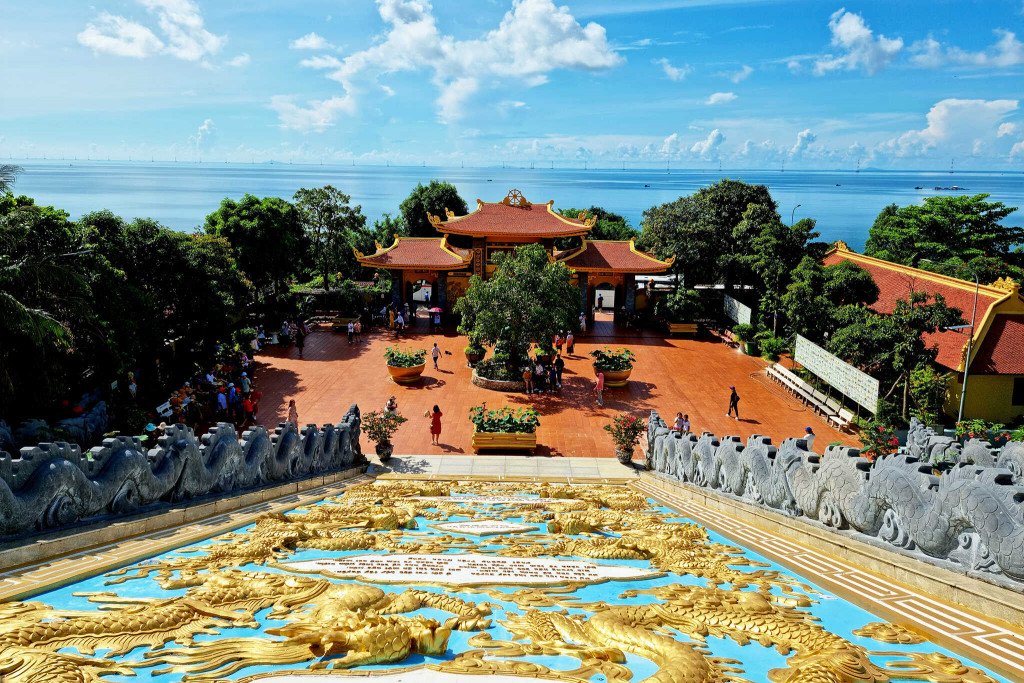 Chùa Hộ Quốc ivivu 2