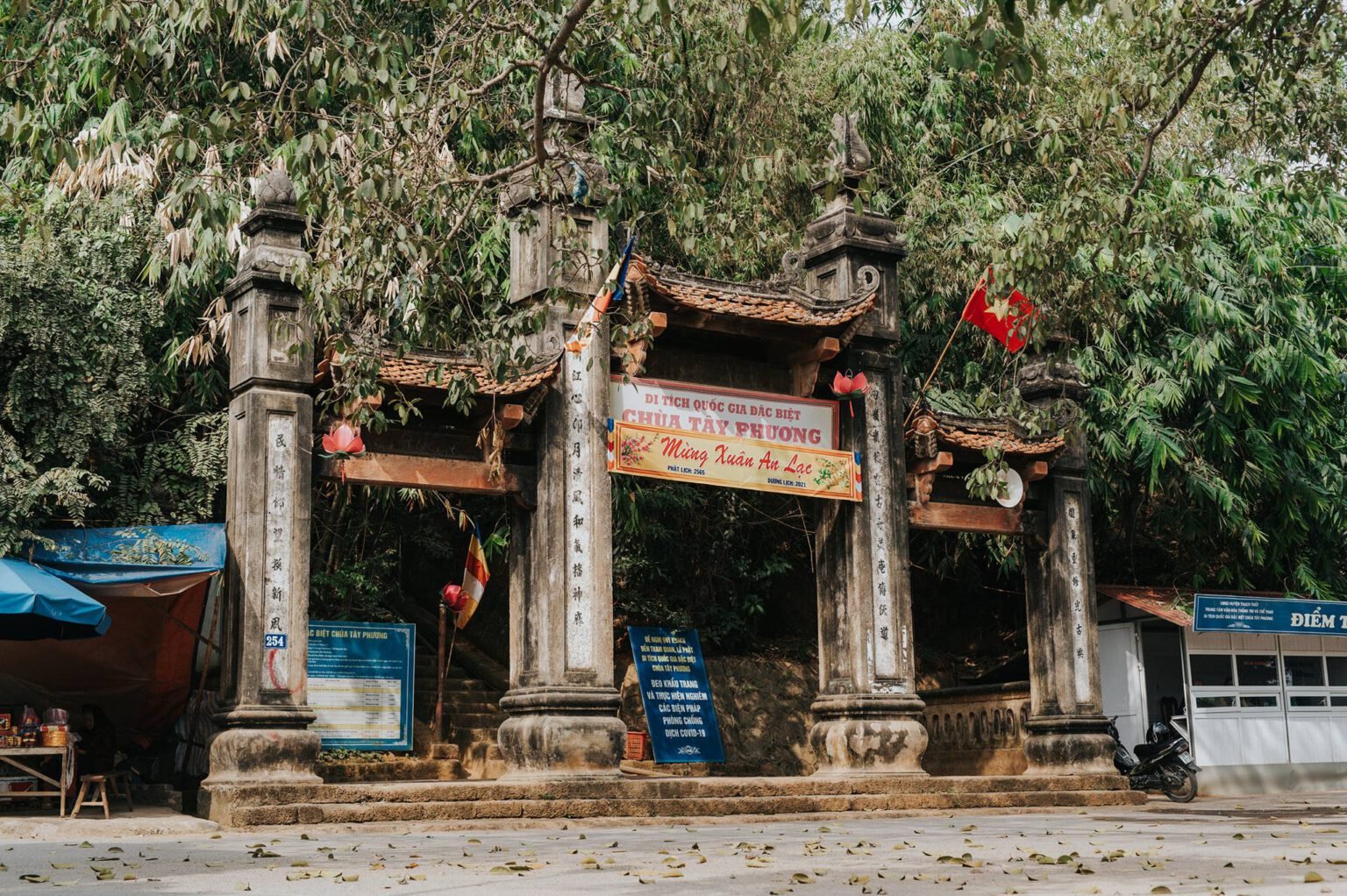 Chùa Tây Phương Hà Nội