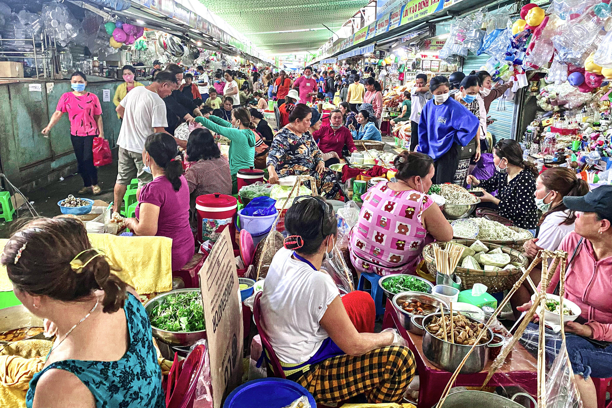 Chợ Cồn Đà Nẵng nơi thưởng thức ẩm thực