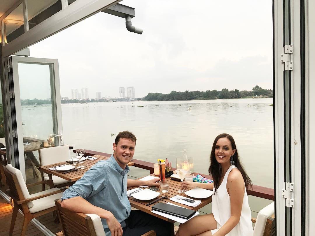 View sông Sài Gòn đẹp tại nhà hàng The Deck Sài Gòn