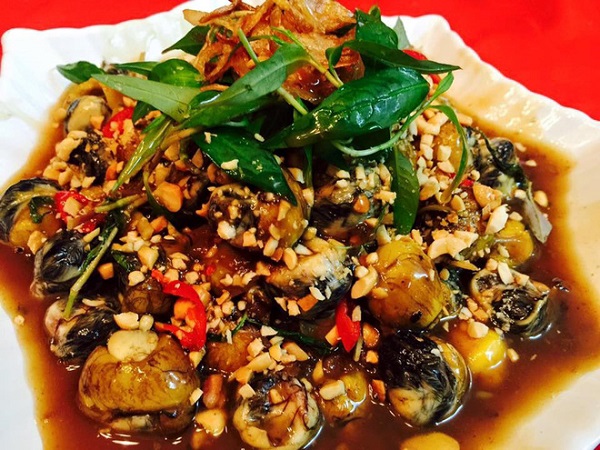 Trứng cút lộn món ăn vặt ở Sài Gòn