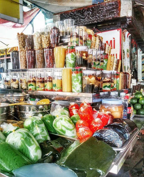 Chè giải nhiệt món ăn vặt Sài Gòn