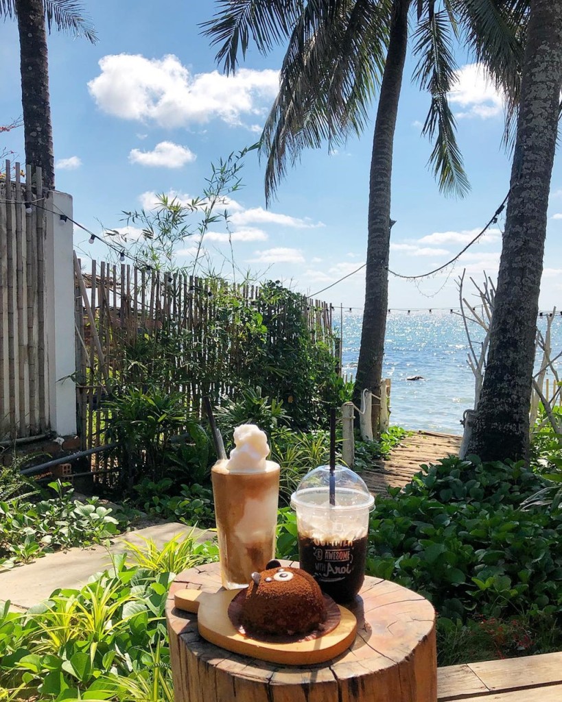 Aroi Dessert Cafe view biển Phú Quốc