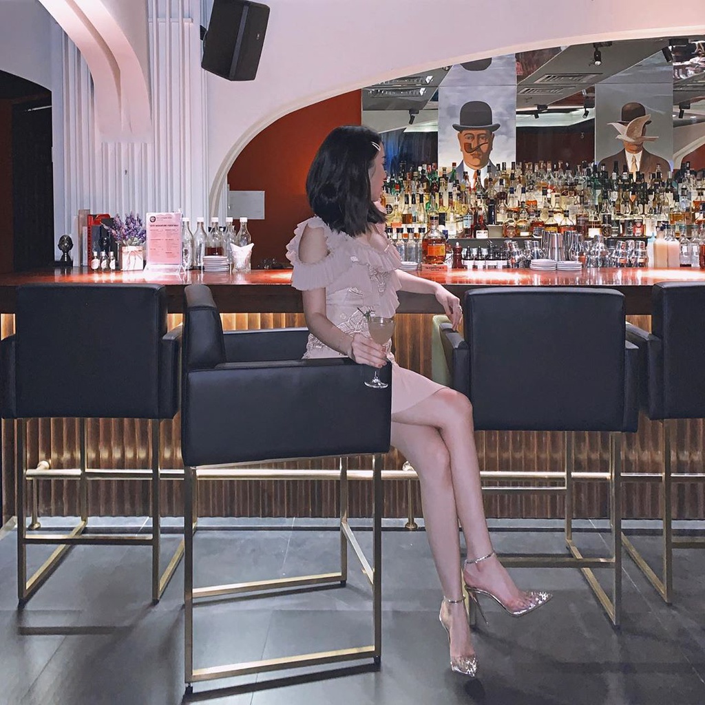 Không gian quán bar Sài Gòn chill về đêm