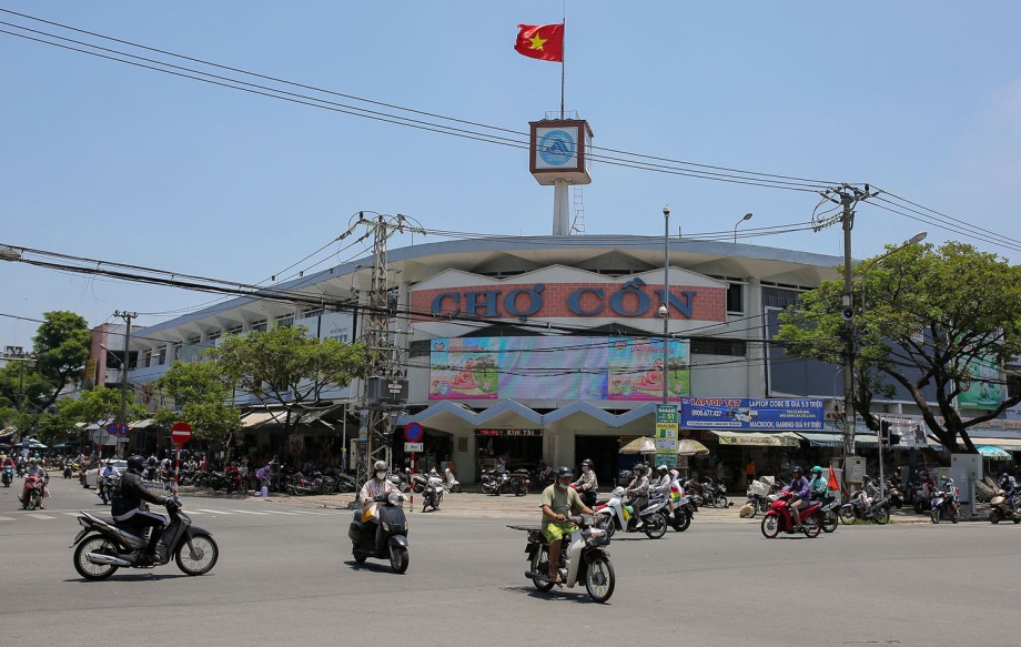 Ghé thăm chợ Cồn mua đặc sản