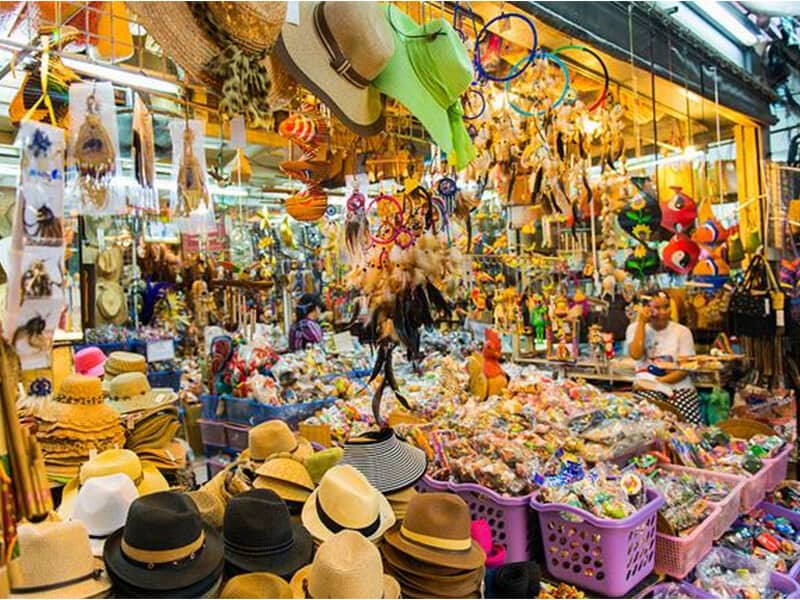Chợ đêm Nha Trang nhộn nhịp về đêm