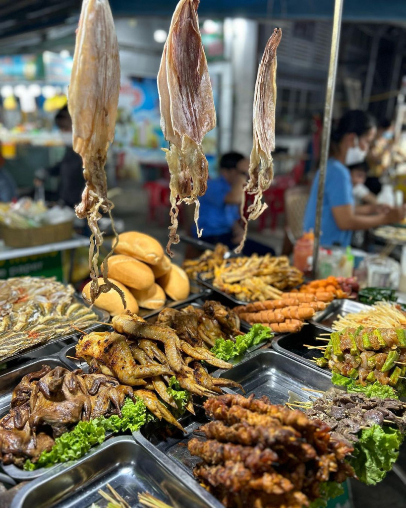 Hải sản chế biến tại chợ Phú Quốc
