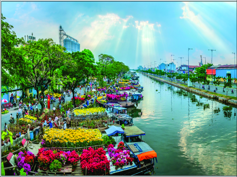 cho-hoa-binh-dong-ivivu