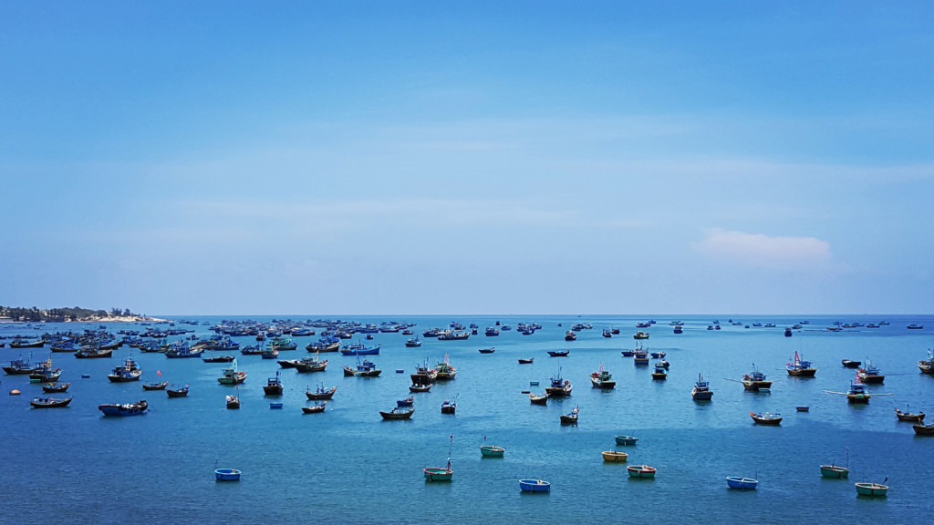 choi-het-diem-dep-an-du-mon-ngon-o-phan-thiet-ivivu-10