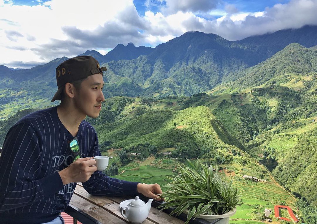 Ngoài ra, nếu muốn chiêm ngưỡng những thửa ruộng bậc thang vàng óng, bạn có thể check-in ở The Haven Sapa Camp Site (bản Cát Cát, Lào Cai). Tại đây, bạn sẽ được thu trọn vào tầm mắt vẻ đẹp đặc trưng của miền núi Tây Bắc. Giá đồ uống khoảng từ 60.000-100.000 đồng. Ảnh: Oho1144.