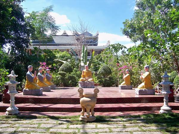 Ni sư trụ trì chùa Bánh Xèo Vũng Tàu