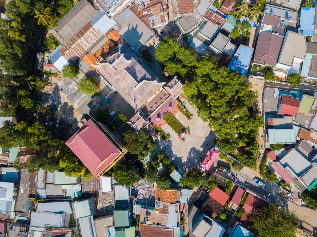 Chùa Phật Quang Bình Thuận thu hút du khách tham quan