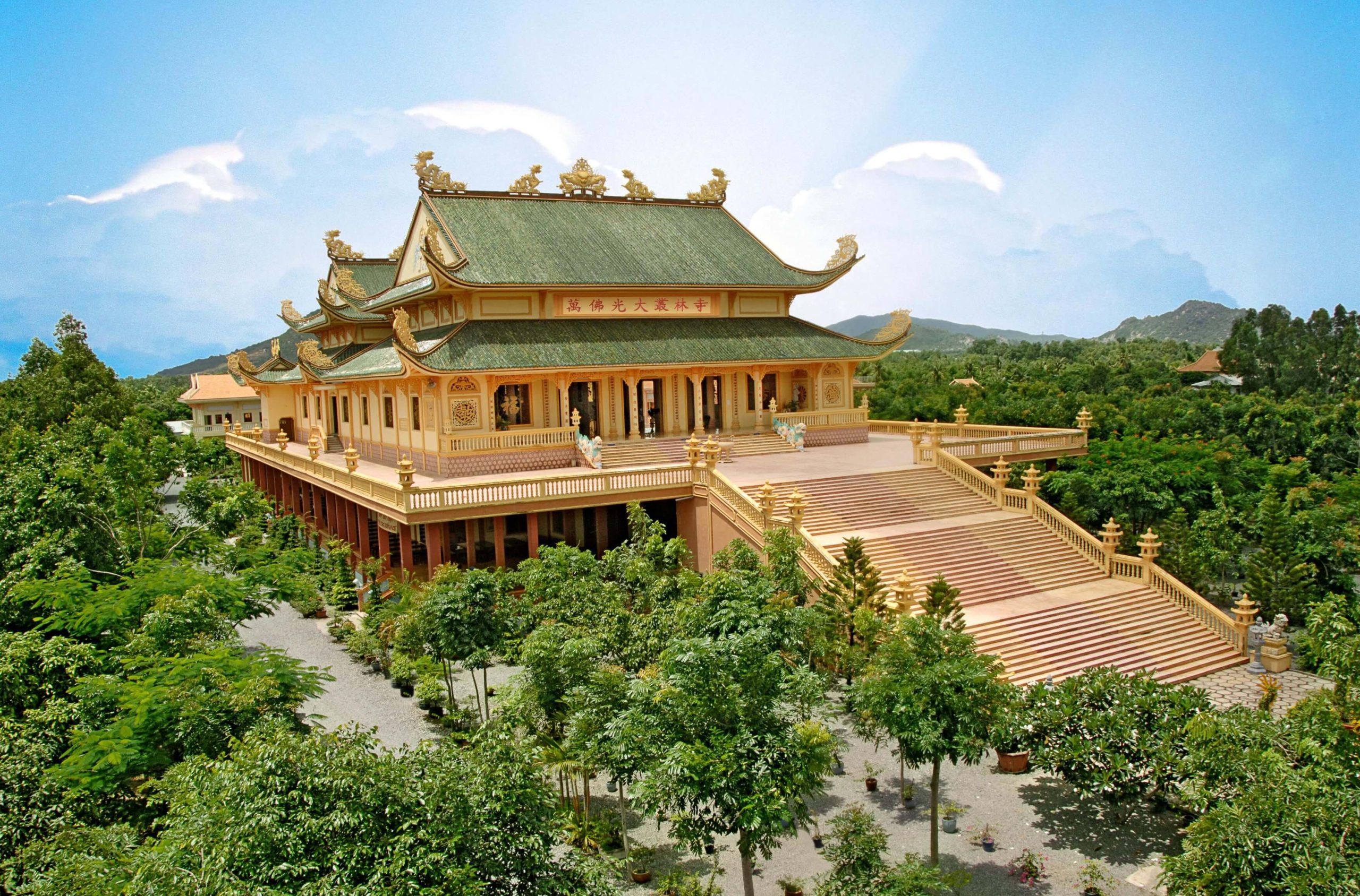 chua-dai-tong-lam-vung-tau-ivivu-1