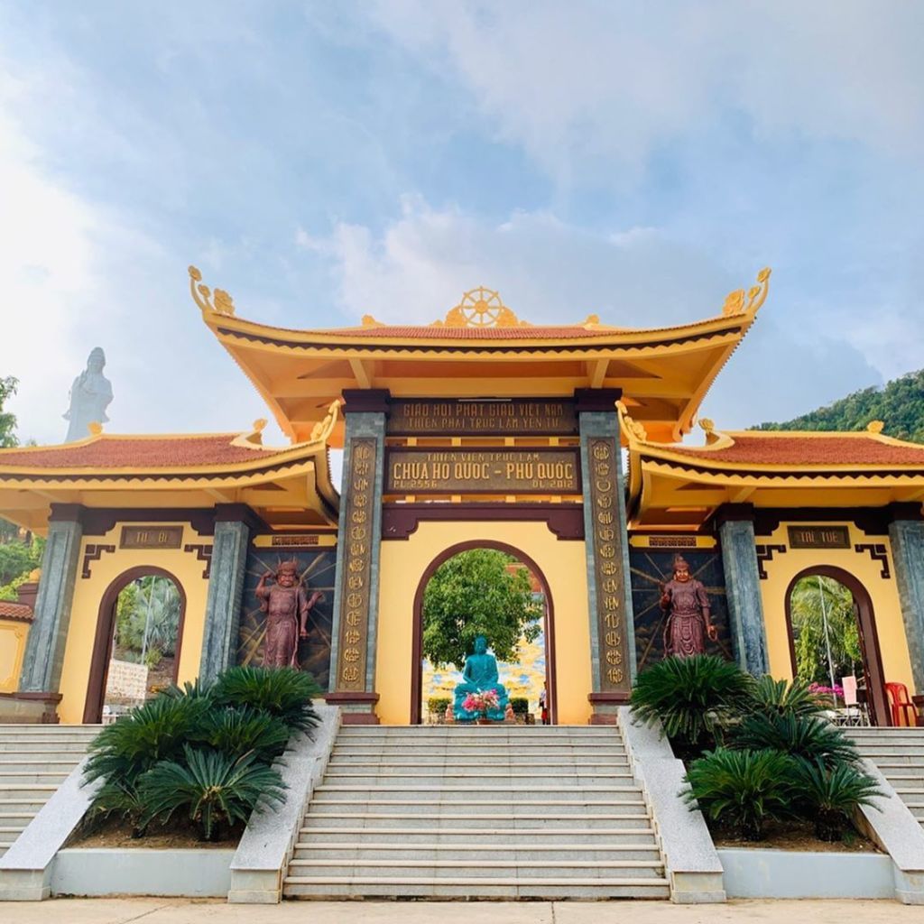 chua-ho-quoc-thien-vien-truc-lam-ho-quoc-dai-danh-thang-dung-bo-lo-cua-phu-quoc-02-1611193158-1 chua-ho-quoc-thien-vien-truc-lam-ho-quoc-dai-danh-thang-dung-bo-lo-cua-phu-quoc-02-1611193158