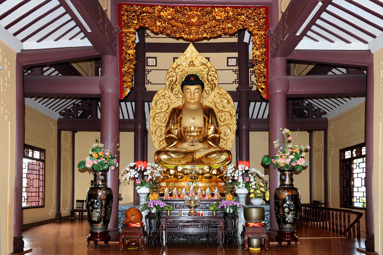 Điện Phật. Ảnh: chuaviettoancau.