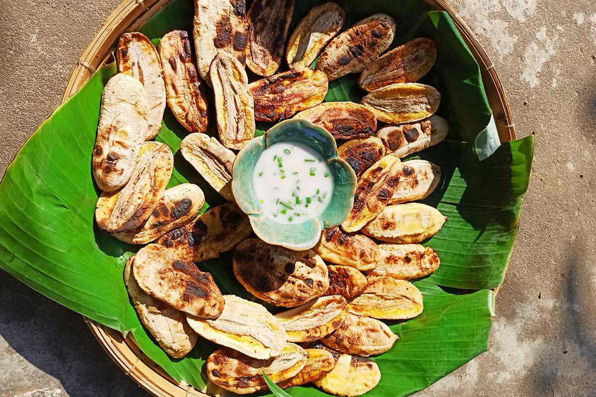 Chuối đập nước cốt dừa - Đặc sản Bến Tre