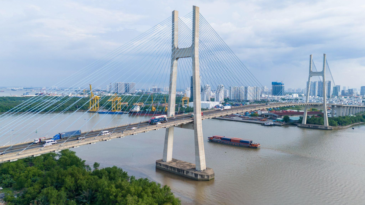 Cầu Phú Mỹ cầu dây văng nổi bật tại TP.HCM