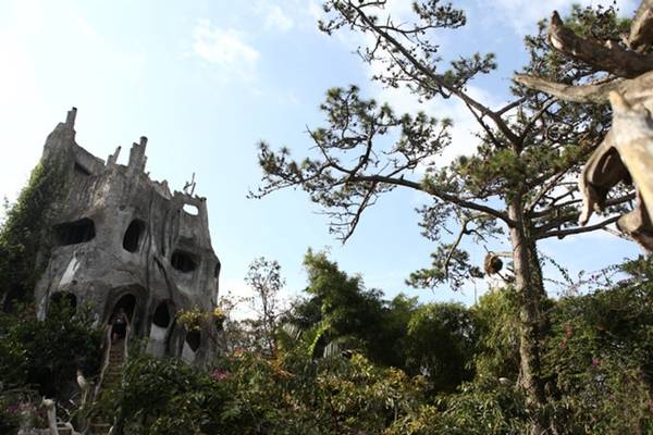 Crazy House Đà Lạt – Hành lang uốn lượn