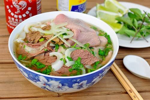 Tô phở ngon khi du lịch TPHCM